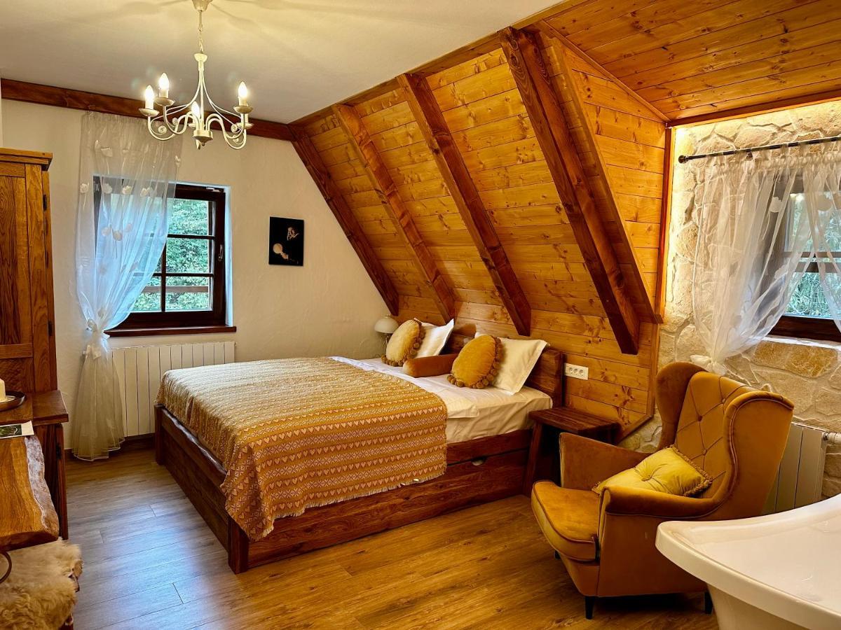 Boutique Villa Pearl Of Plitvice, Plitvice Lakes Plitvica selo Esterno foto